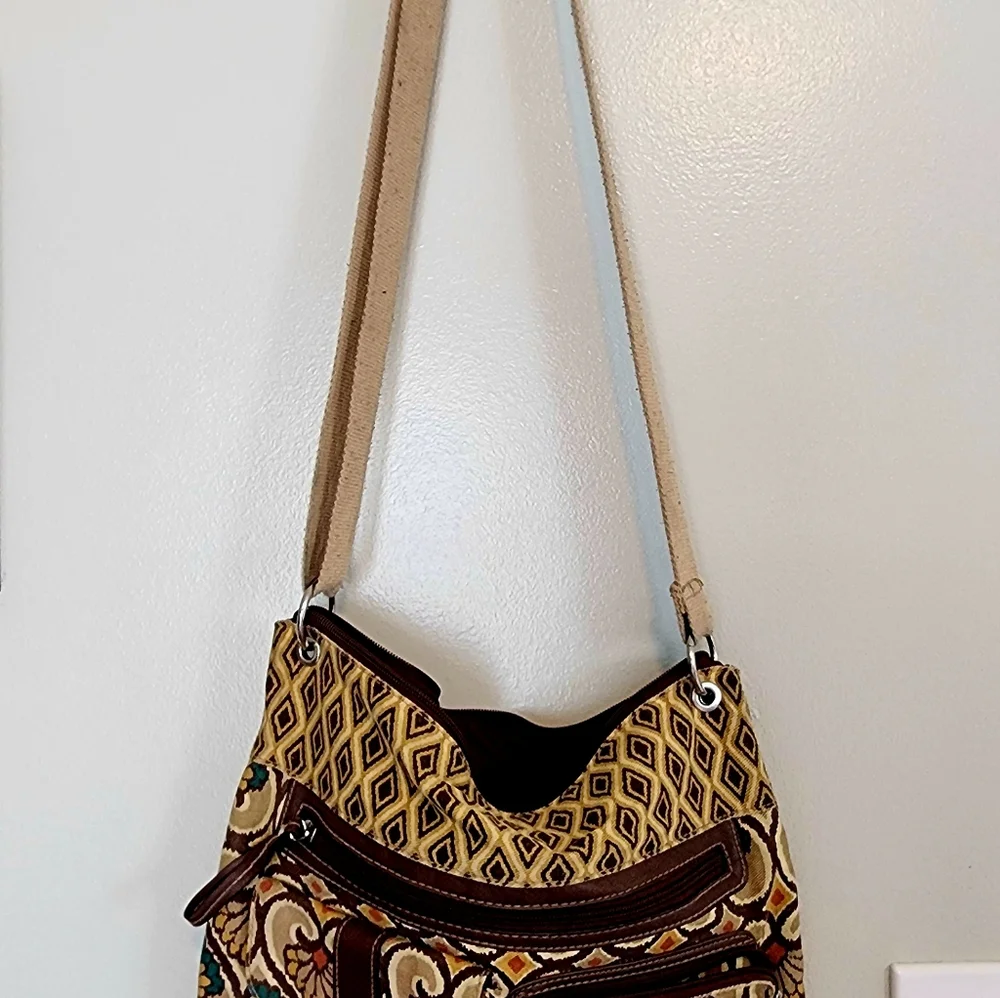 Relic Purse - Picture 2 of 8